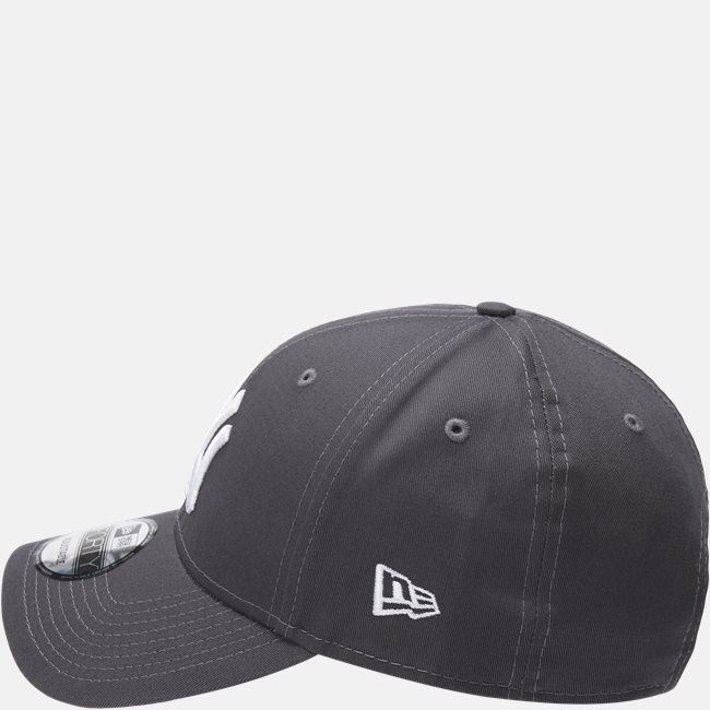 940 League Basic Ny Cap